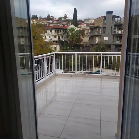 Smile فندق بلاتامونيس